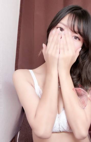 りいな